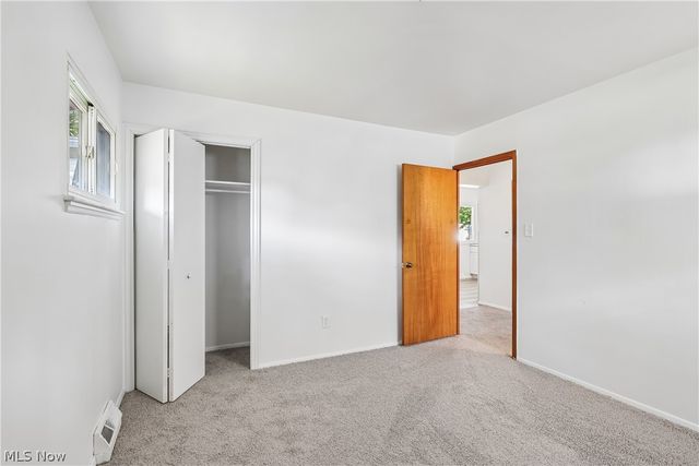 9011 Manorford Drive, Cleveland, OH 44130