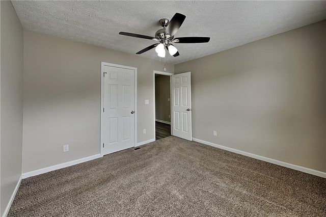 658 Castlebrooke Way, Lawrenceville, GA 30045