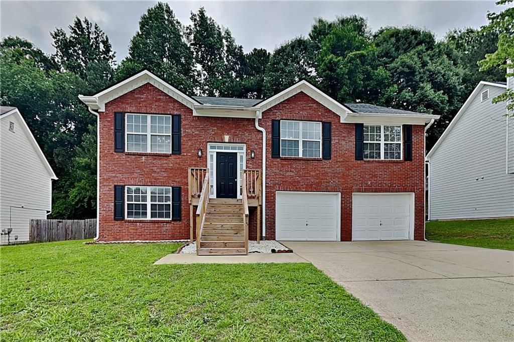 658 Castlebrooke Way, Lawrenceville, GA 30045