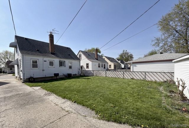 14257 MULBERRY Street, Southgate, MI 48195