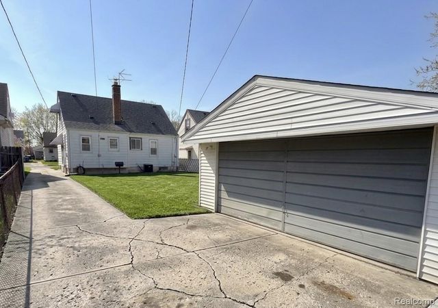 14257 MULBERRY Street, Southgate, MI 48195