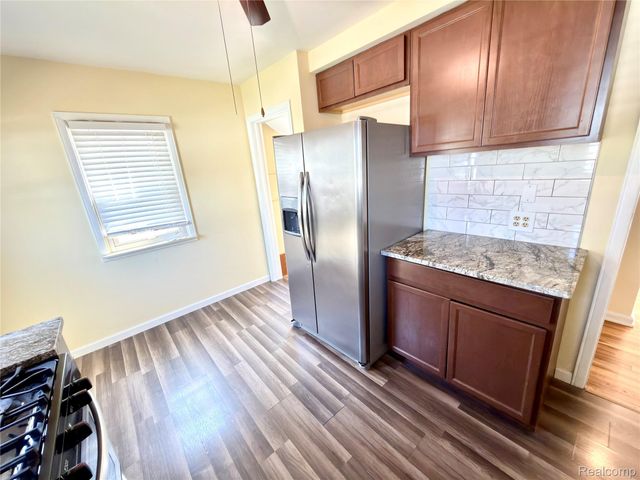 14257 MULBERRY Street, Southgate, MI 48195