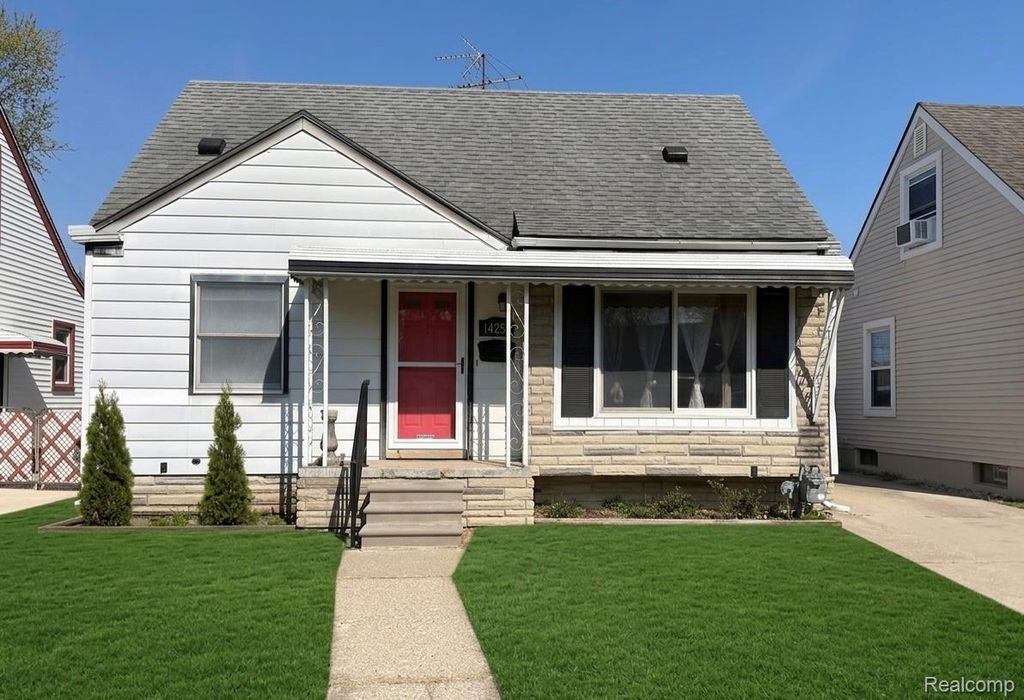 14257 MULBERRY Street, Southgate, MI 48195