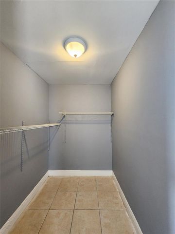 28 S FLAG DRIVE, Kissimmee, FL 34759