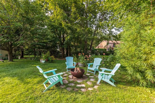 385 Main Street, East Setauket, NY 11733