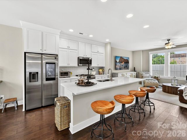 546 Amalfi Drive, Davidson, NC 28036