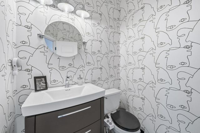 1817 Carlson DR 37C, Austin, TX 78741