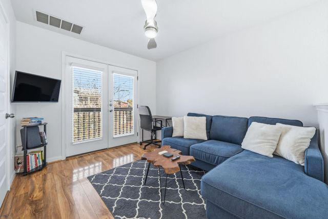 1817 Carlson DR 37C, Austin, TX 78741