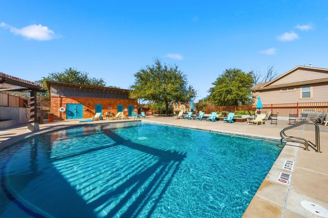 1817 Carlson DR 37C, Austin, TX 78741