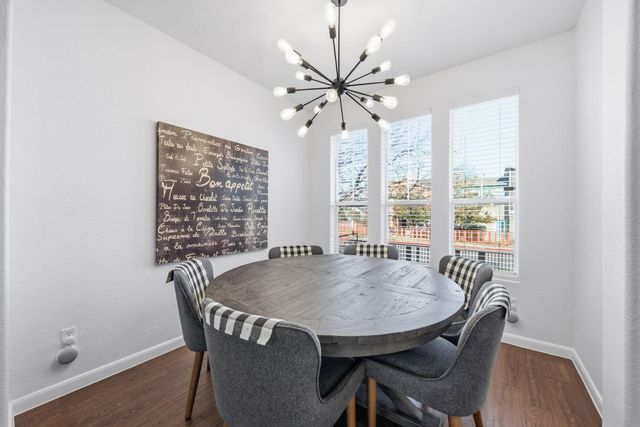 1817 Carlson DR 37C, Austin, TX 78741