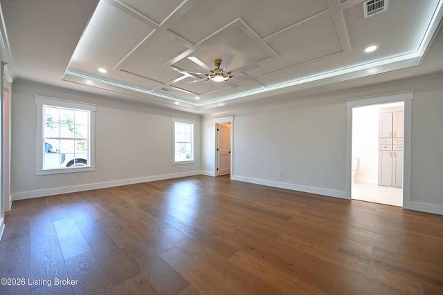 2224 Wynnewood Cir, Louisville, KY 40222