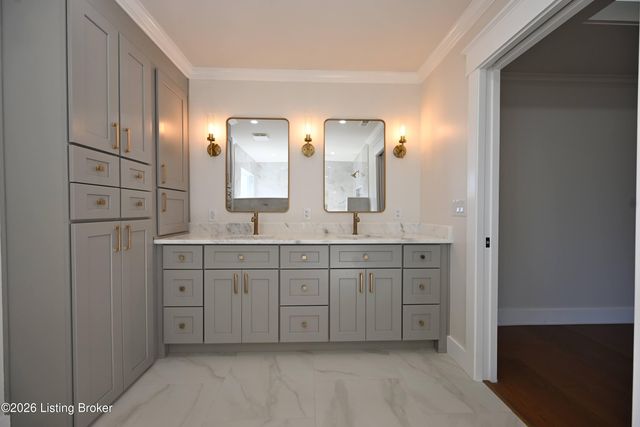 2224 Wynnewood Cir, Louisville, KY 40222