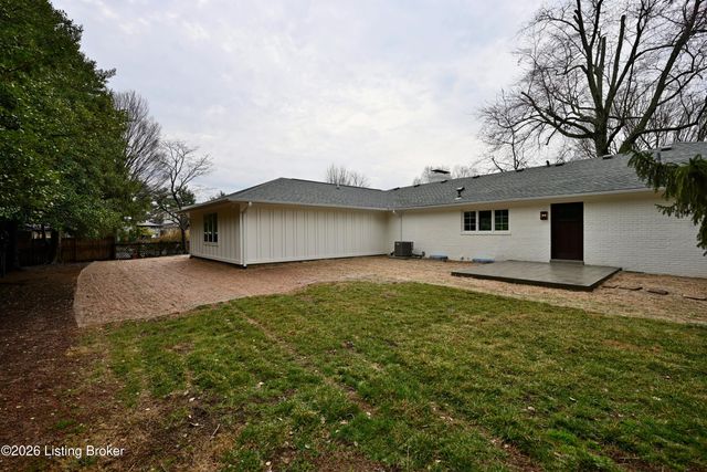 2224 Wynnewood Cir, Louisville, KY 40222