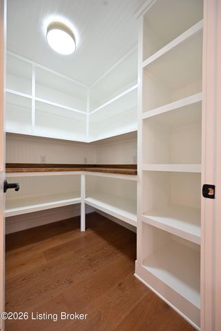 2224 Wynnewood Cir, Louisville, KY 40222