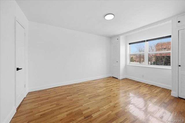 252 Brinsmade Avenue, Bronx, NY 10465