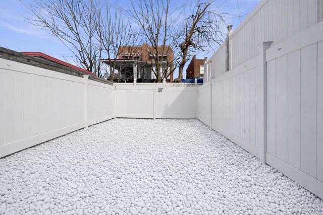 252 Brinsmade Avenue, Bronx, NY 10465