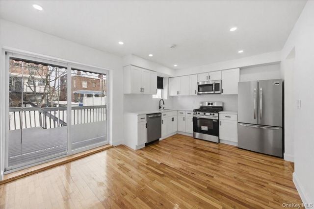 252 Brinsmade Avenue, Bronx, NY 10465