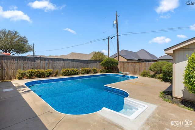 808 ARAPAHO DRIVE, Burkburnett, TX 76354