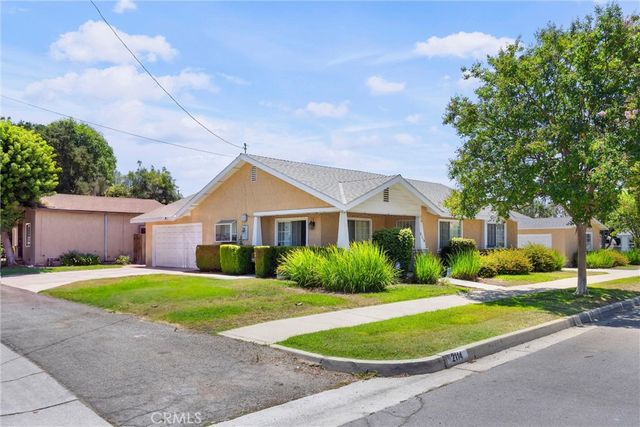1813 2114 1St, A Street, La Verne, CA 91750