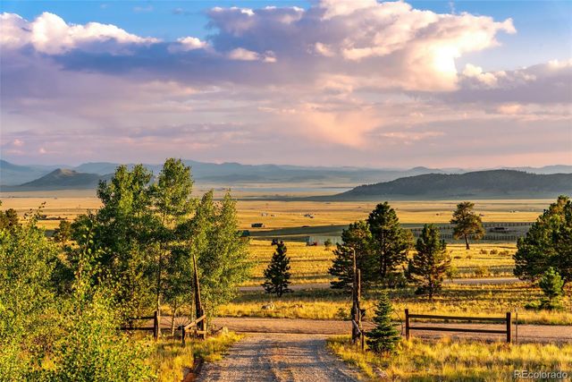 5700 San Juan Street, Lake George, CO 80827