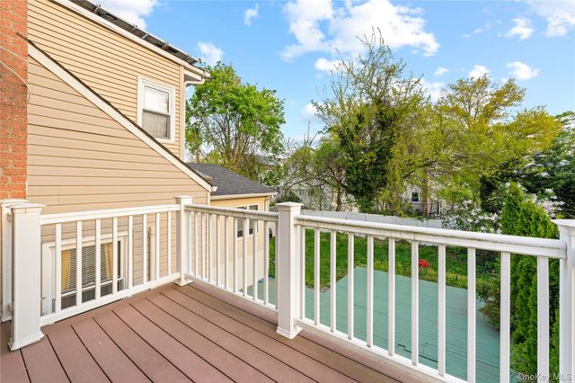 554 Grant Avenue, West Hempstead, NY 11552