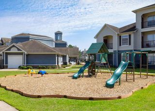 17111 Hafer Road 827, Houston, TX 77090