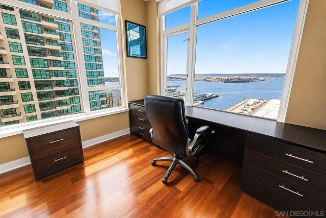 1205 Pacific Hwy 2906, San Diego, CA 92101