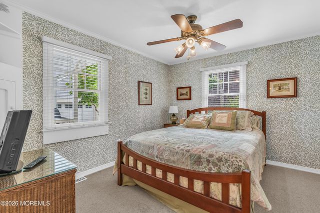 39 8th Avenue, Seaside Park, NJ 08752