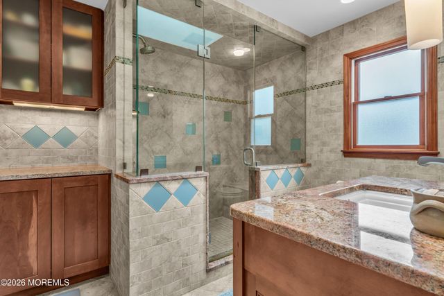 39 8th Avenue, Seaside Park, NJ 08752