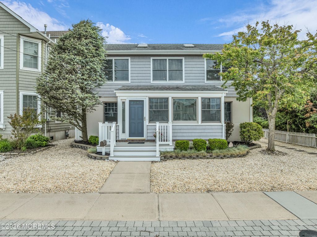 39 8th Avenue, Seaside Park, NJ 08752