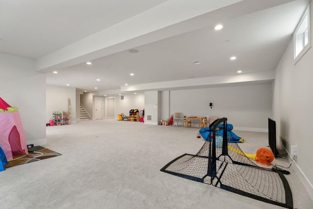 12444 POTOMAC HUNT RD, North Potomac, MD 20878