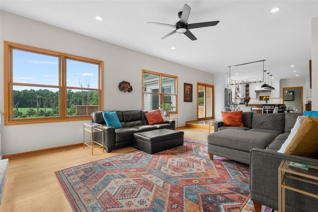 22873 Cherry Hill Court, Mattawan, MI 49071