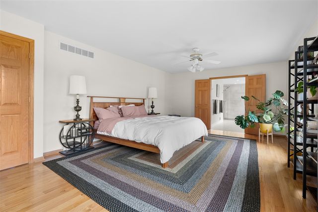 22873 Cherry Hill Court, Mattawan, MI 49071