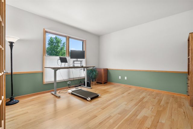22873 Cherry Hill Court, Mattawan, MI 49071