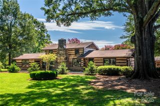 3651 W Nc 10 Highway, Newton, NC 28658
