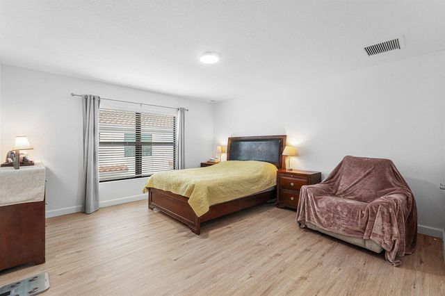 1011 WILLOW Place, Riviera Beach, FL 33410