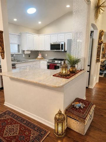 806 SAN SALVADOR DRIVE, The Villages, FL 32159