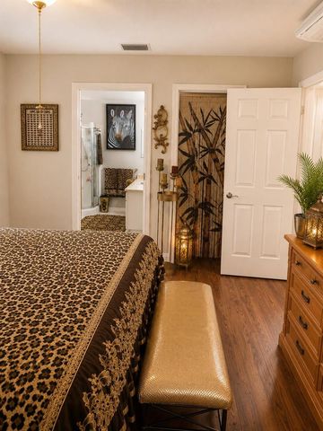 806 SAN SALVADOR DRIVE, The Villages, FL 32159