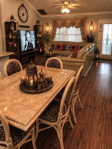 806 SAN SALVADOR DRIVE, The Villages, FL 32159