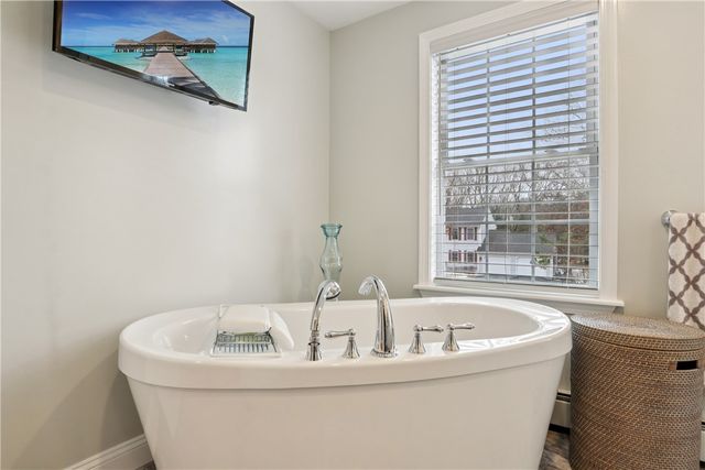 13 Orchid Trail, Coventry, RI 02816