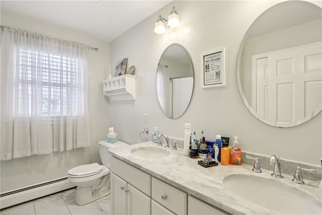 13 Orchid Trail, Coventry, RI 02816