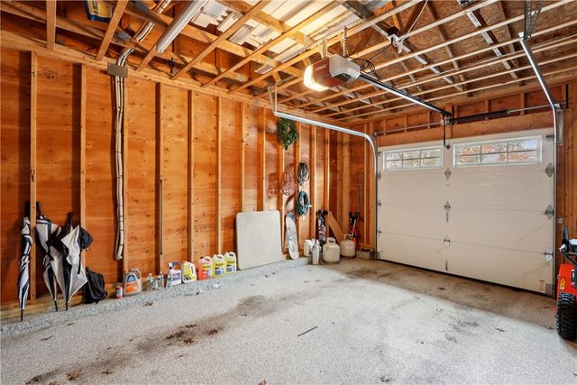 13 Orchid Trail, Coventry, RI 02816