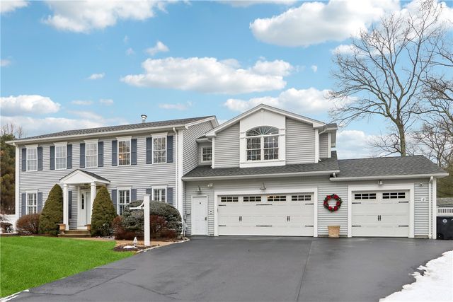 13 Orchid Trail, Coventry, RI 02816