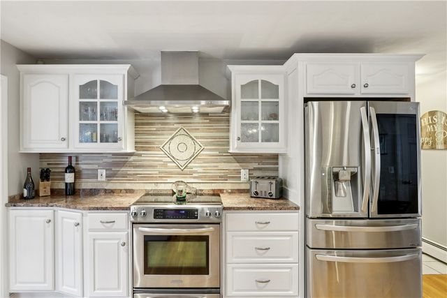 13 Orchid Trail, Coventry, RI 02816