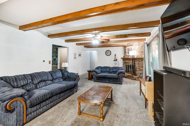 10424 Paw Paw Drive, Fort Wayne, IN 46804