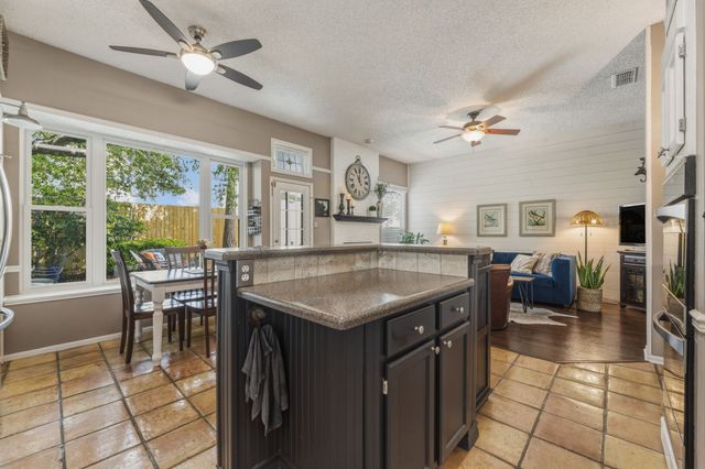 4433 Carolina Street, Grand Prairie, TX 75052
