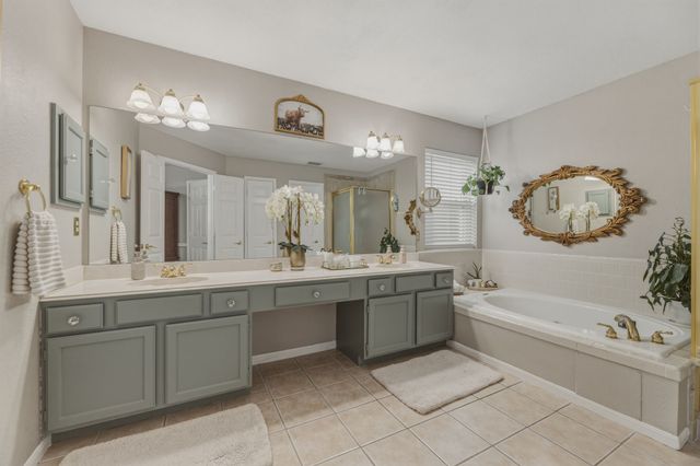 4433 Carolina Street, Grand Prairie, TX 75052