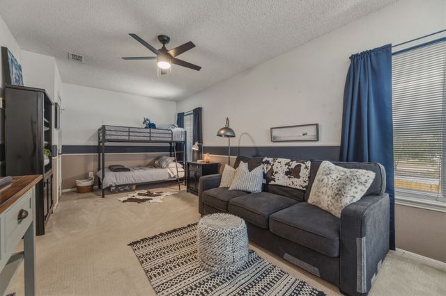 4433 Carolina Street, Grand Prairie, TX 75052