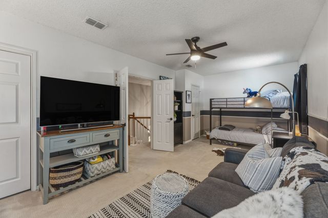 4433 Carolina Street, Grand Prairie, TX 75052