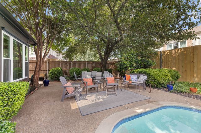 4433 Carolina Street, Grand Prairie, TX 75052